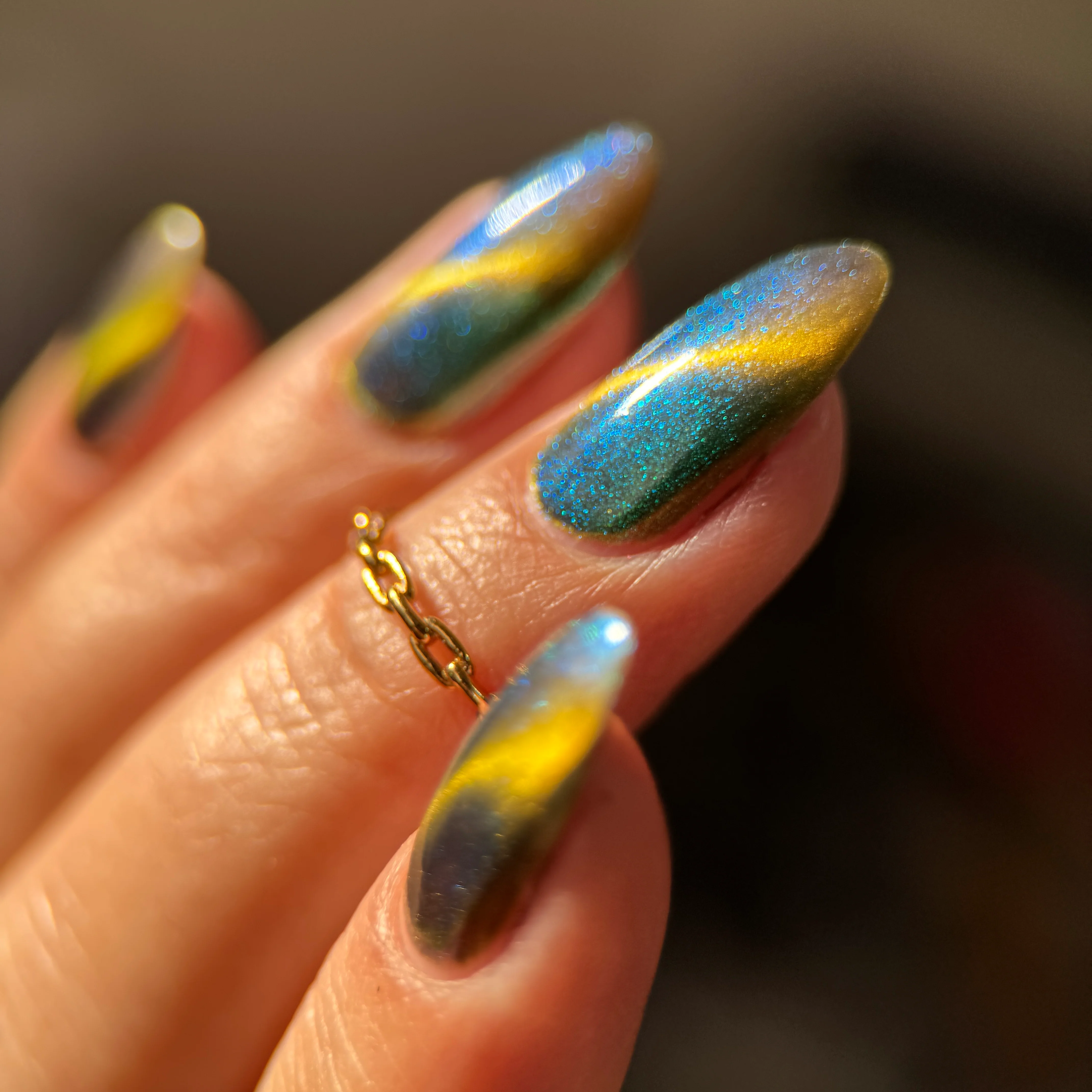 Thumbnail 11